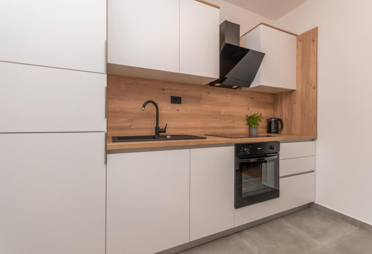 Apartmani A&M Biograd Na Moru Exterior foto