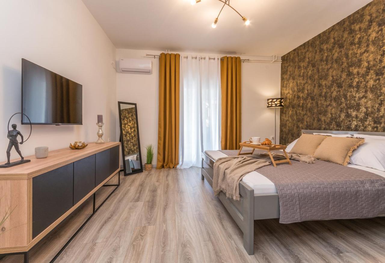 Apartmani A&M Biograd Na Moru Exterior foto
