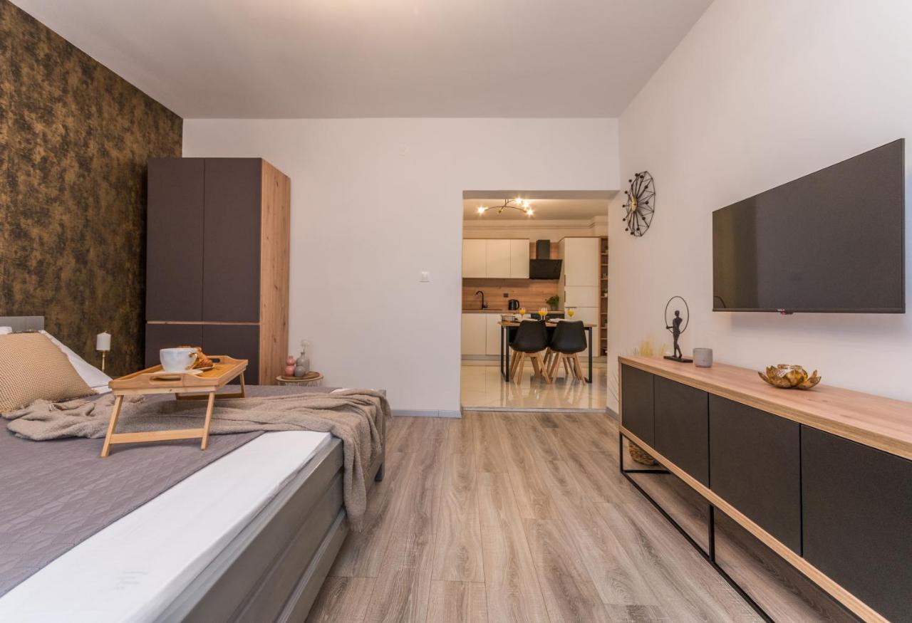 Apartmani A&M Biograd Na Moru Exterior foto