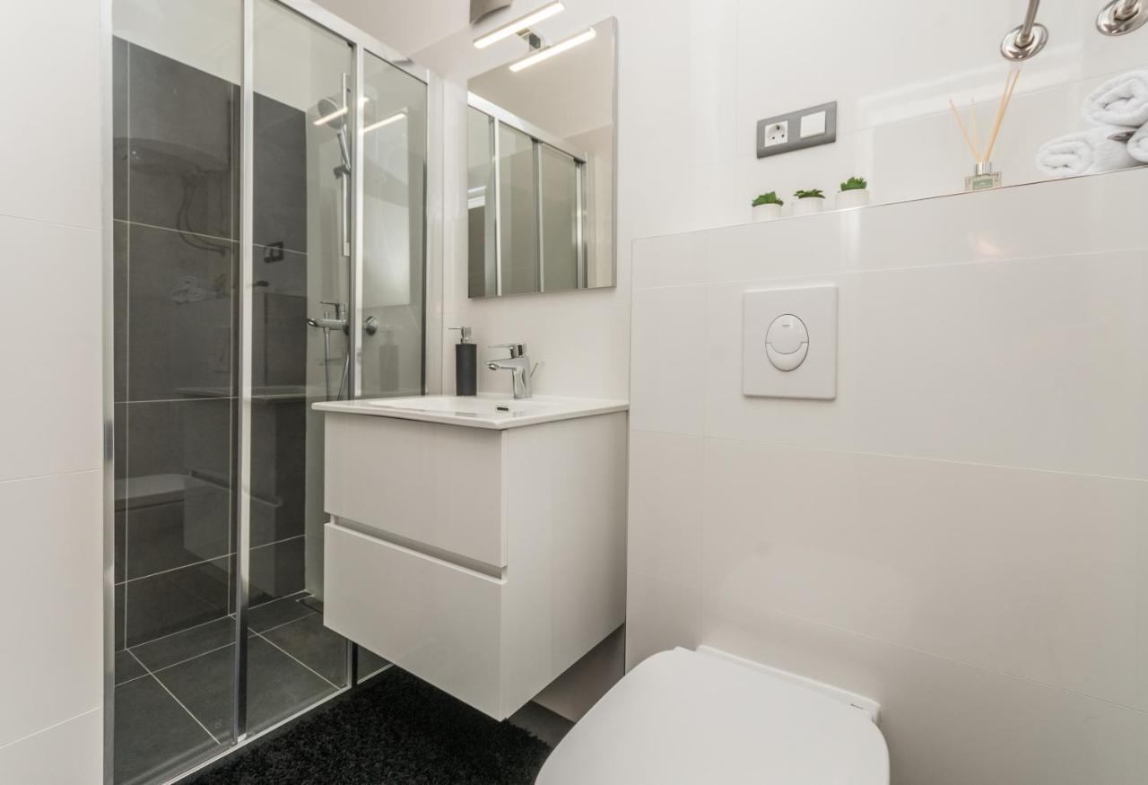 Apartmani A&M Biograd Na Moru Exterior foto